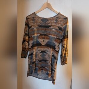 Women's Long Sleeve Patterned Top